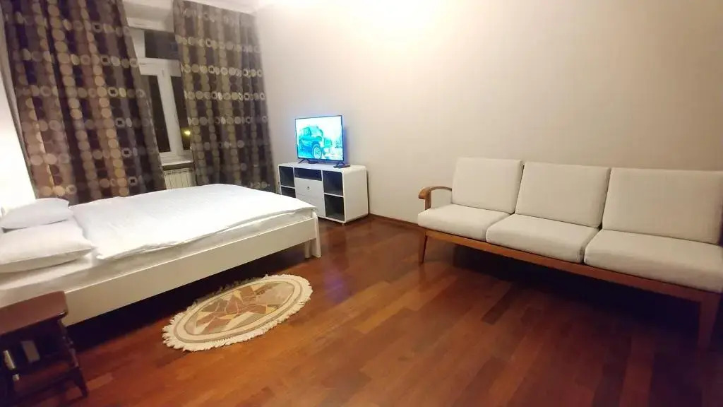 One bedroom Luxery 23 Khreshchatyk str Centre