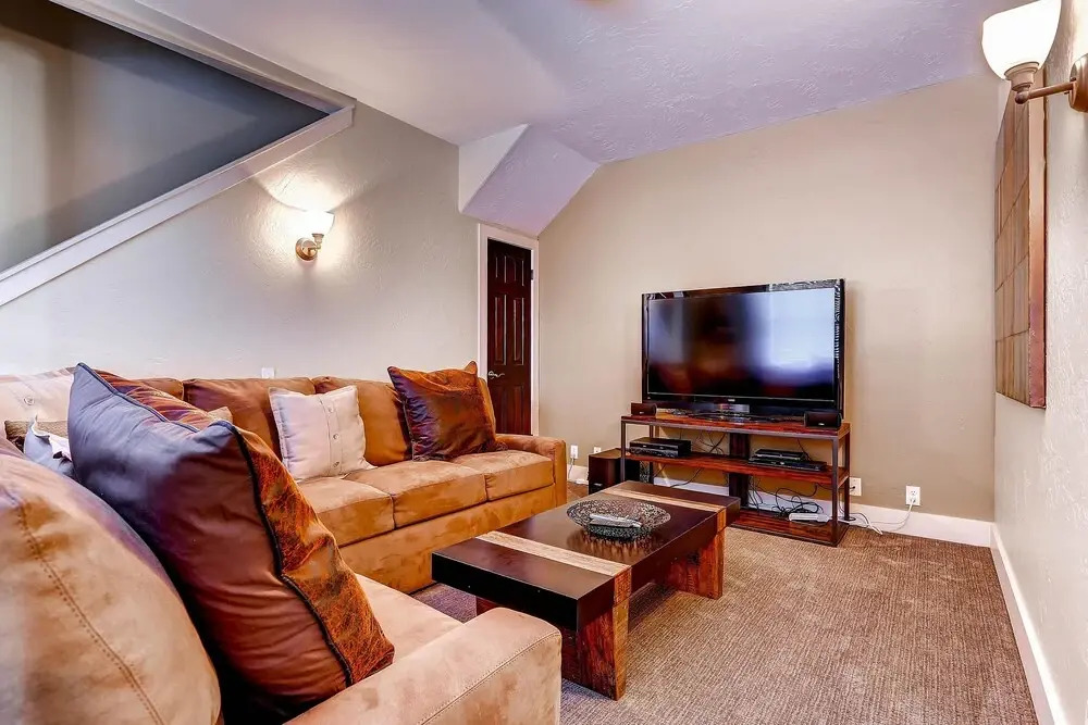 Woodside Villa