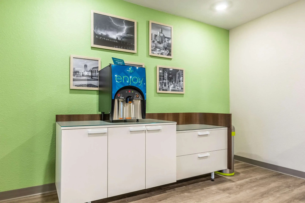 WoodSpring Suites Indianapolis Castleton