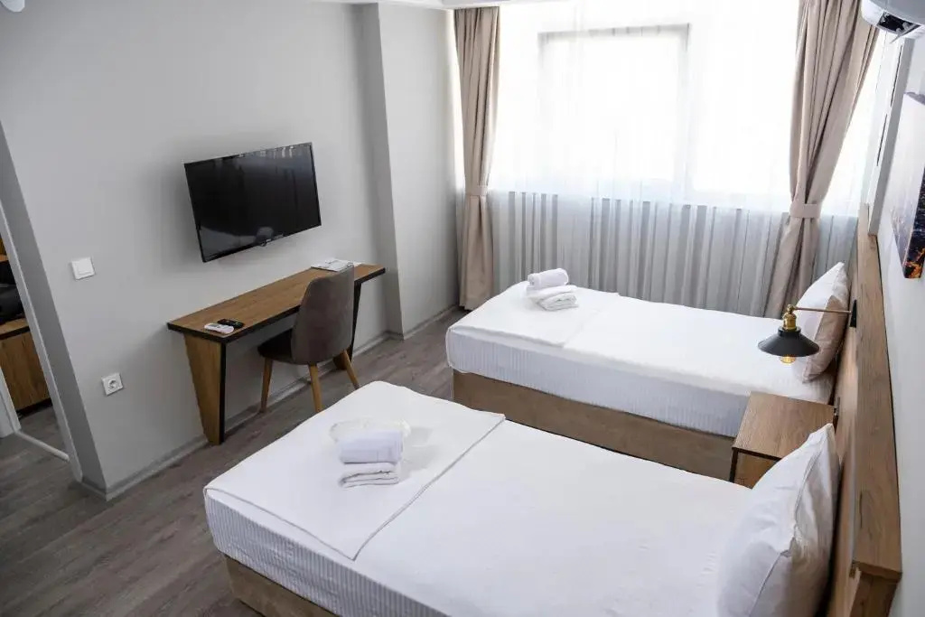 Comfort Center Suit Hotel