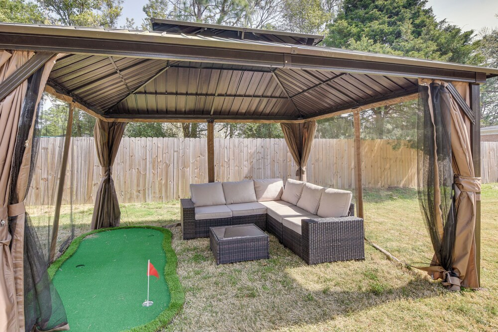 Golf, Ride & More! Home in Dtwn Southern Pines