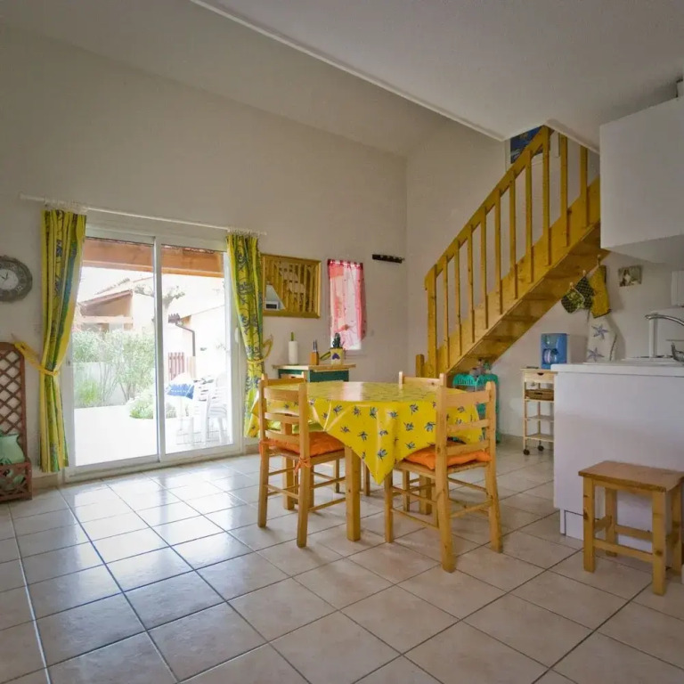 HOLIDAYLAND BAIE DES OLIVIERS VILLA 36m2 1chambre fermée 6 couchages ou VILLA 41M2 2chambres fermées 7 couchages