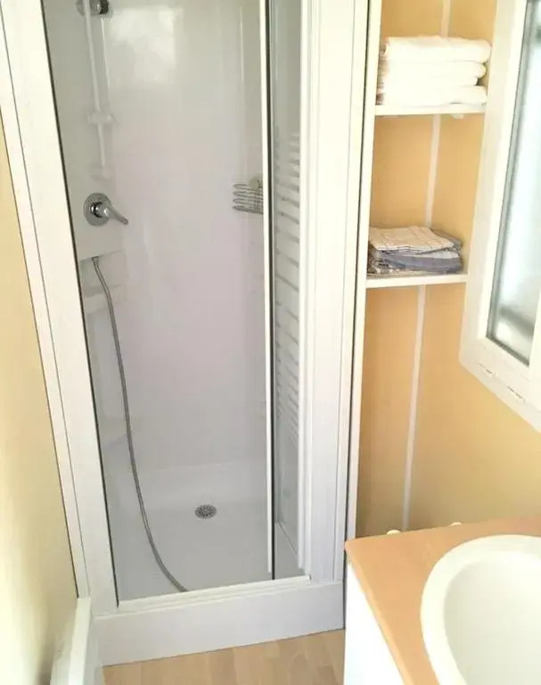 Bungalow de 2 chambres a Cauterets a 900 m des pistes avec jardin amenage et wifi