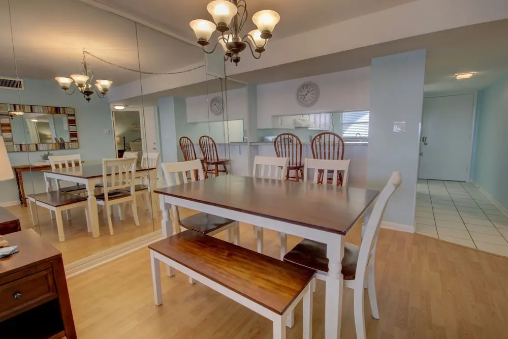 561 El Matador 2 Bedroom Condo by RedAwning