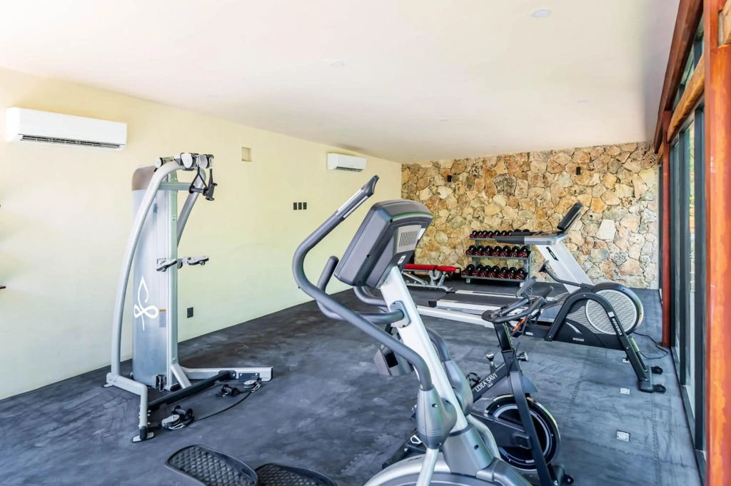 Penthouse Studio with Gym, Swimming-pool, Outdoor BBQ, Aldea Savia
