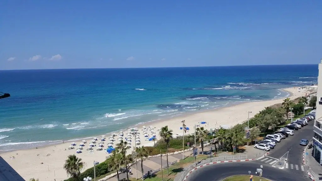 Sea Apartment on Derech Ben Gurion