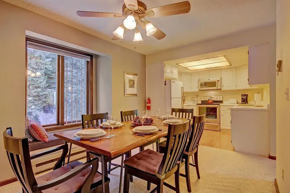 Trappeur 3 2 Br condo by RedAwning