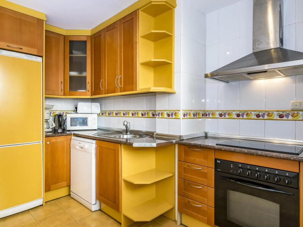 Banana Beach Marbella 4 pax 369