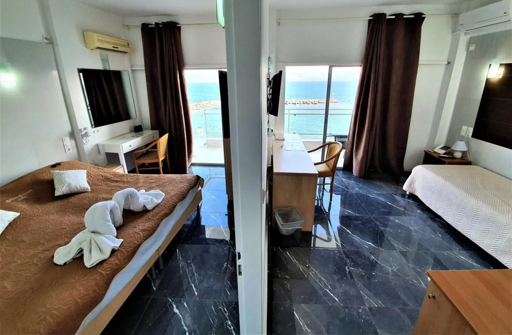 Porto Evia Boutique Hotel