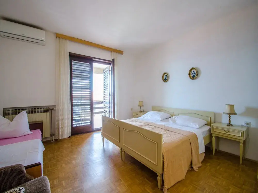 Apartments Desa