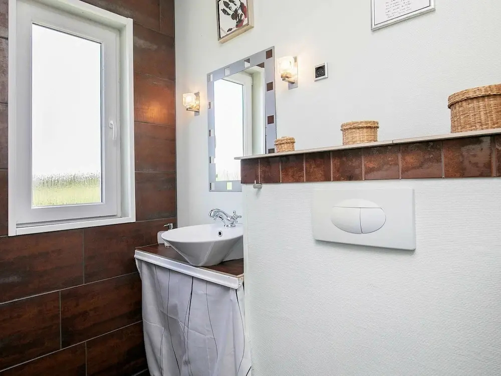Secluded Holiday Home in Rødby Near Sea