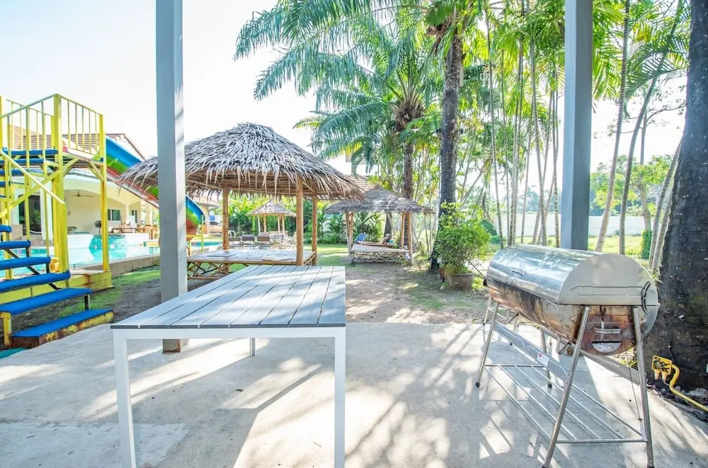 Pool Villa for Families and Party