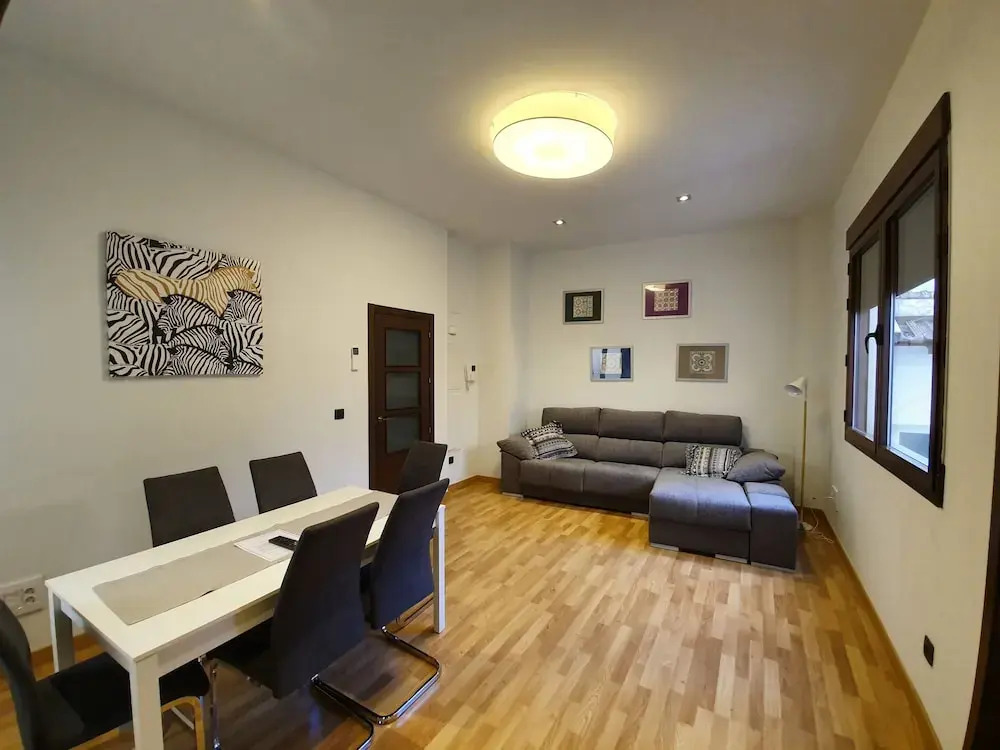 Imeda Apartamentos Escudo del Carmen 19