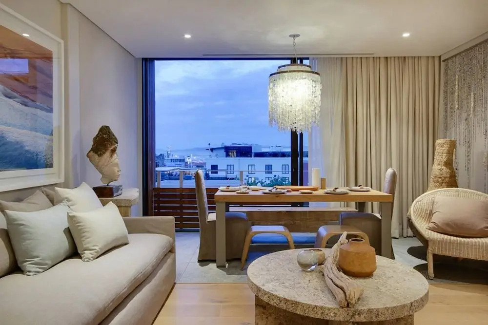 Stylish Apartment in the Heart of the De Waterkant Loader A