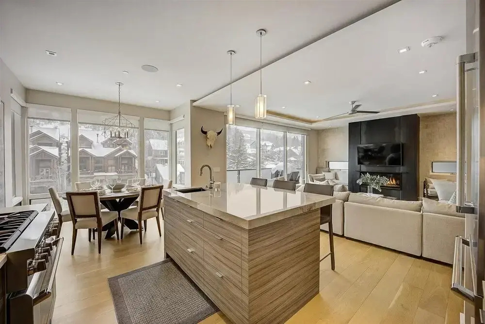 Main Street Retreat by Avantstay Stunning Townhouse in the of Park City