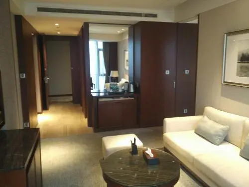 Zhongjian Yanqi Lake View Hotel