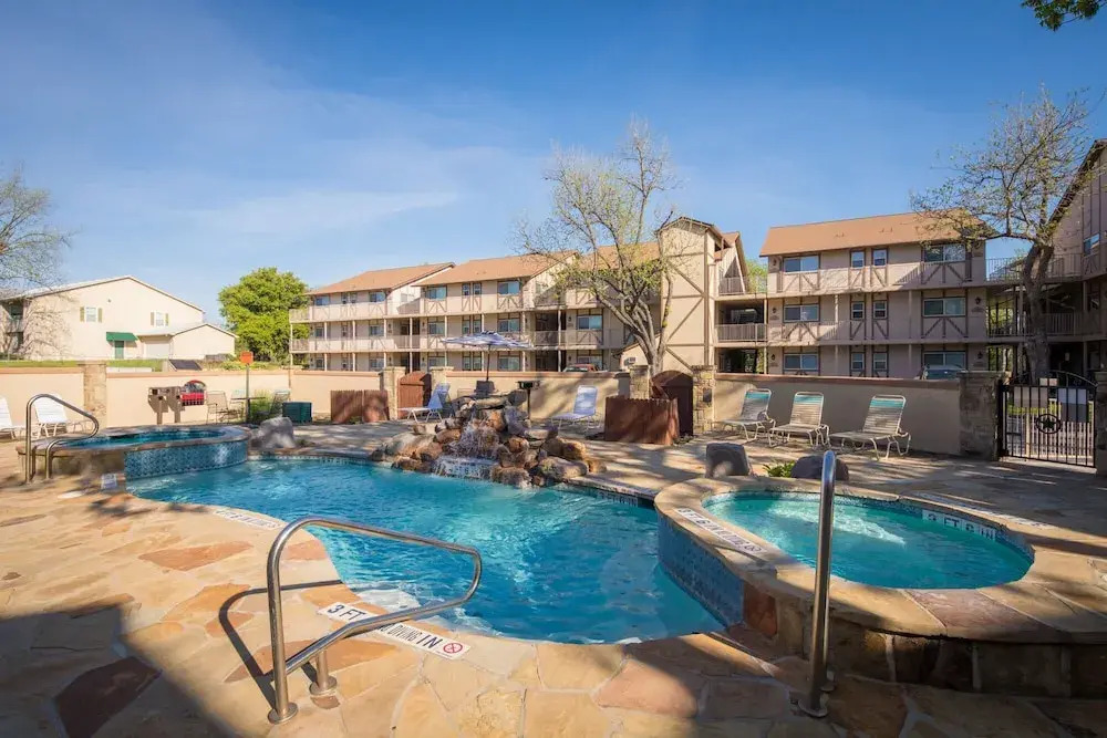 Waterwheel Escape Condo 2 Bedrooms 2 Bathrooms Condo