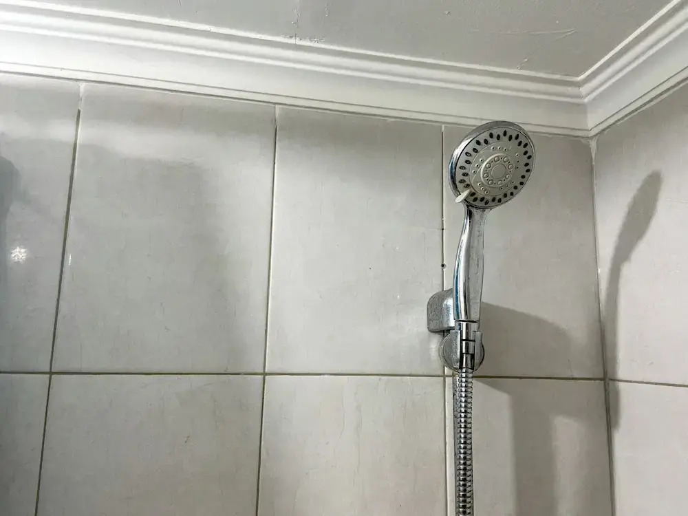 The Artisan Abode 2BR Jarrdin Cihampelas Apartment