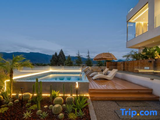 Lijiang Yunlai Snow Mountain Panoramic Resort Homestay