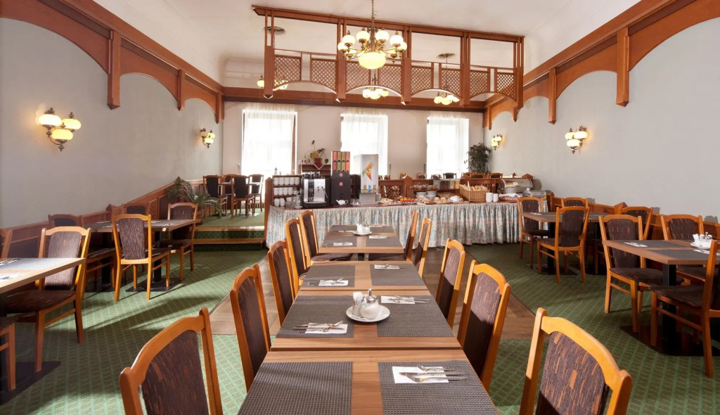 Hotel Concertino Zlatá Husa