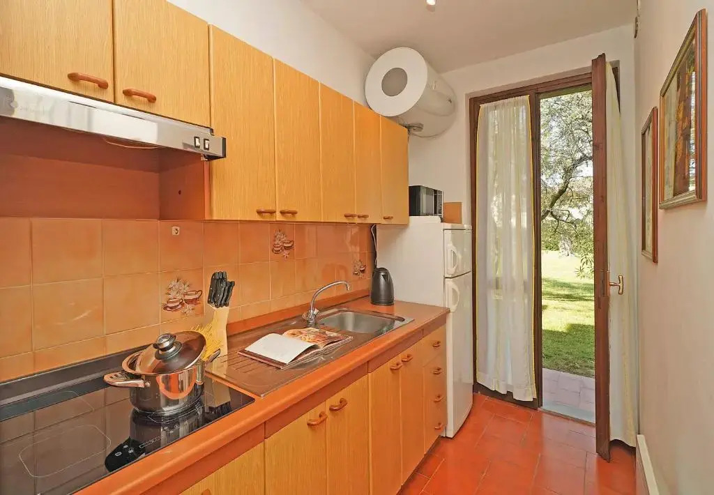 Lina s Apartment in Moniga del Garda