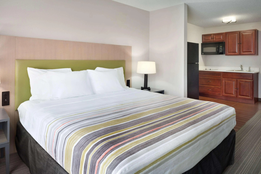 Country Inn & Suites by Radisson, Camp Springs Andrews Air Force Base , MD