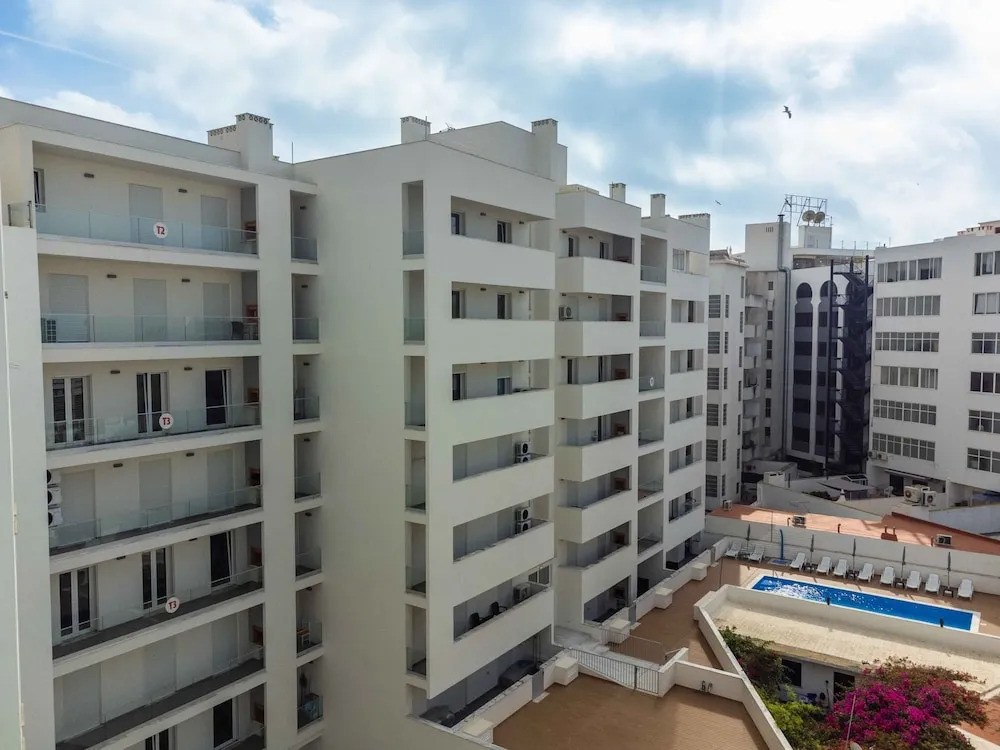 Caravelas 2 Bedroom Apartment