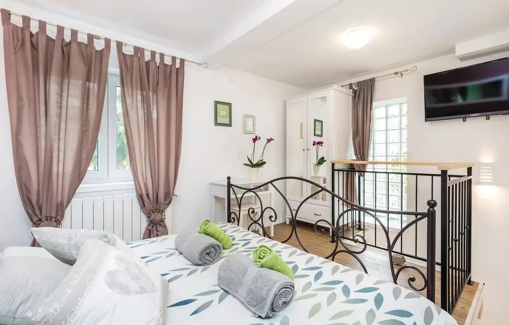 Luxurious Home In Matulji