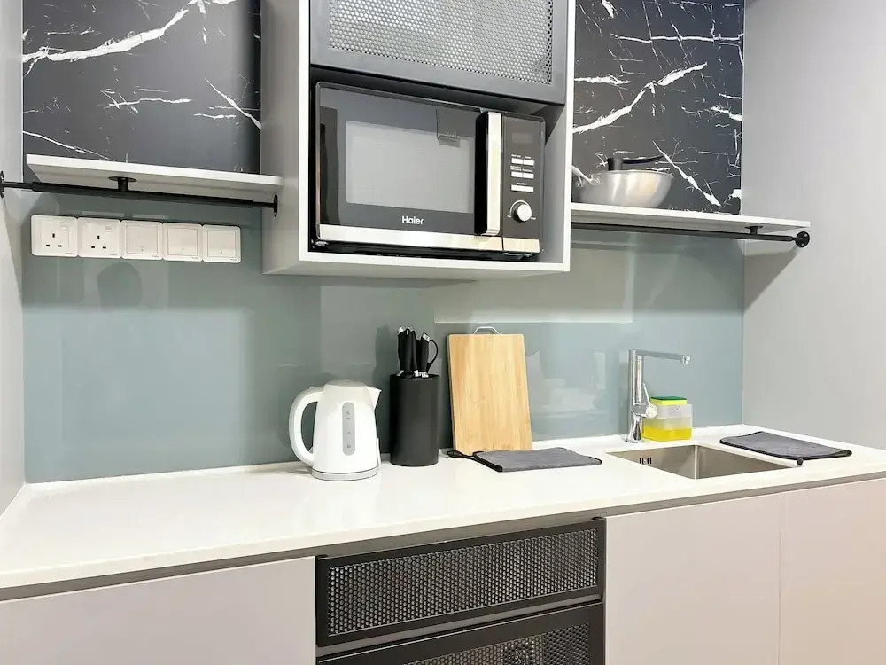 Mossaz by Manhattan Group