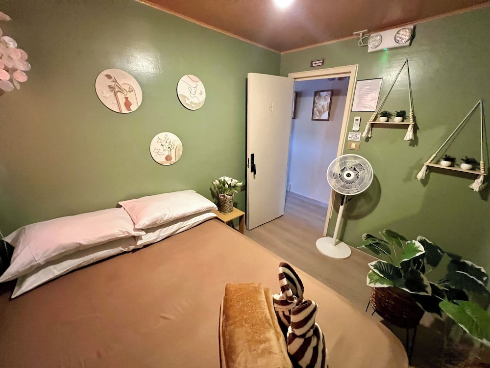L Casa