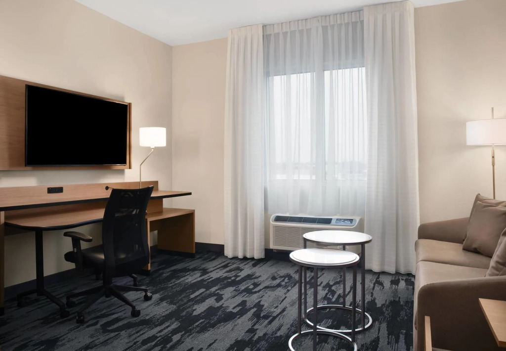 Fairfield Inn & Suites by Marriott Daytona Beach Speedway/Airport
