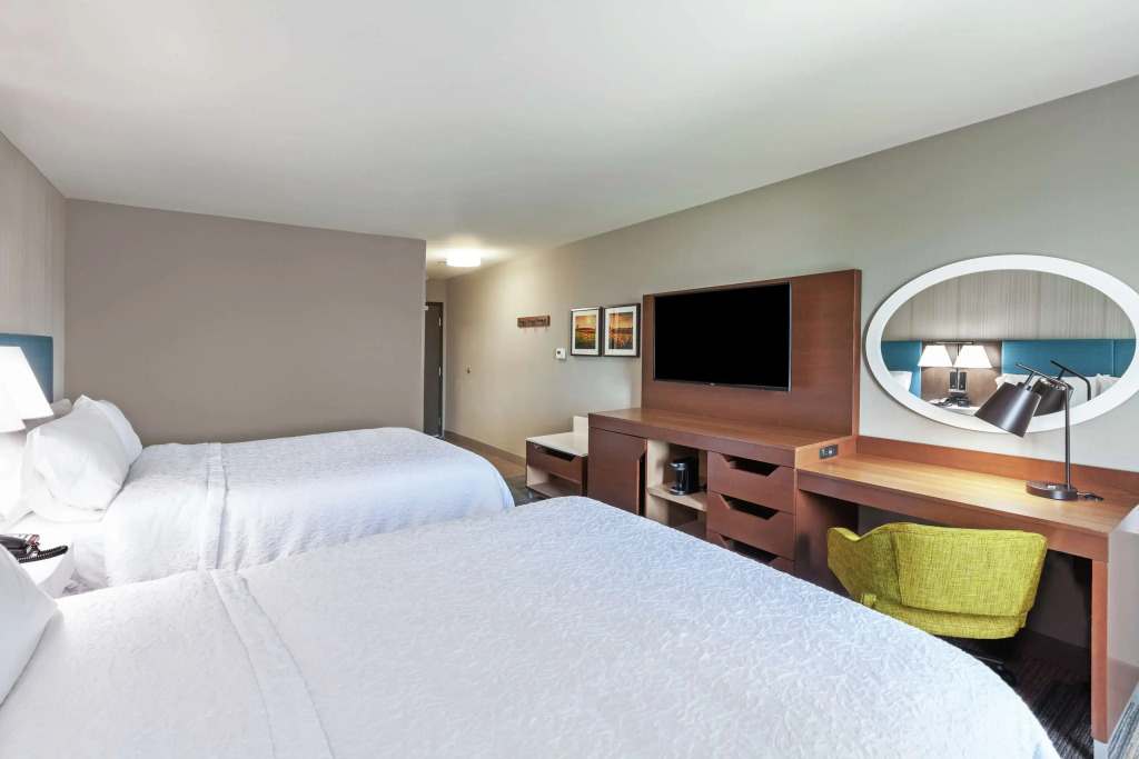 Hampton Inn Gardner