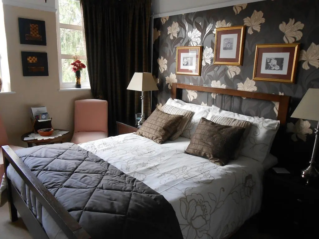 White Lodge