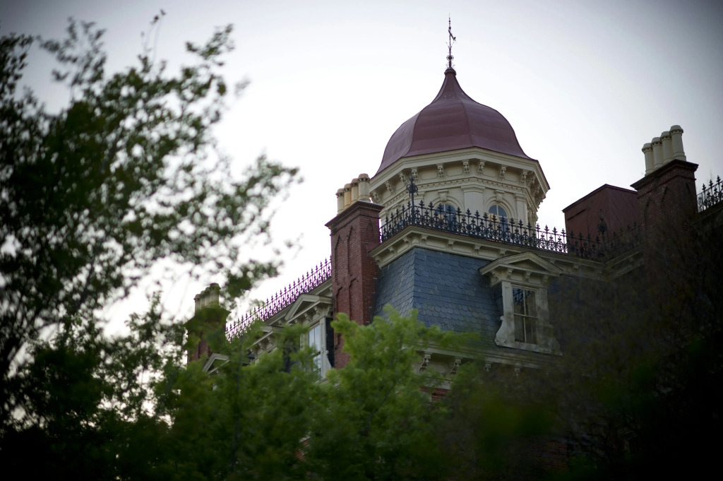 Wentworth Mansion