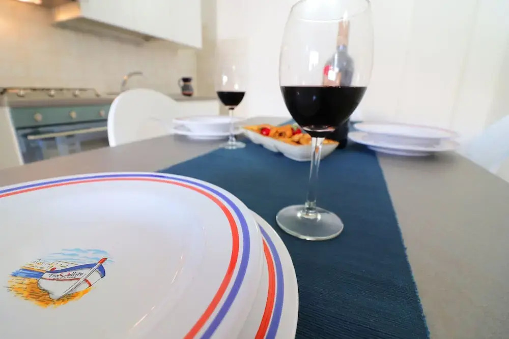 House Holidays Yasmine To Otranto 6 Places
