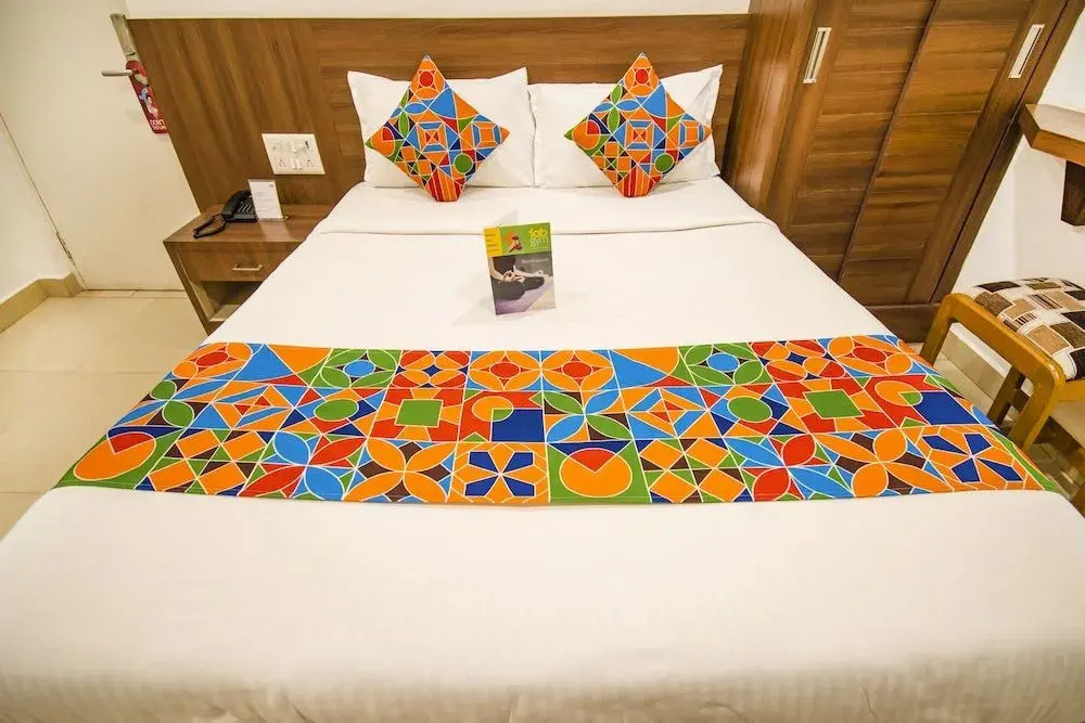 FabHotel Delma Porur