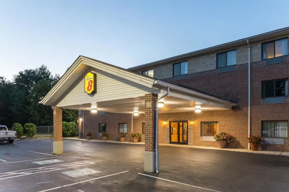 Super 8 Indian Head Md