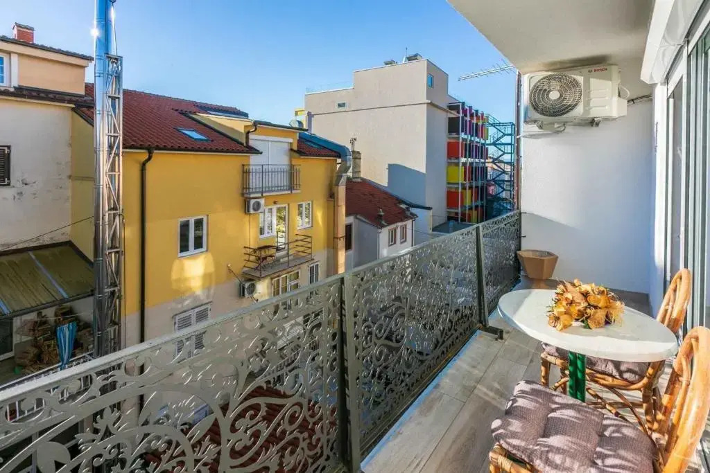 Apartments in Crikvenica 42633