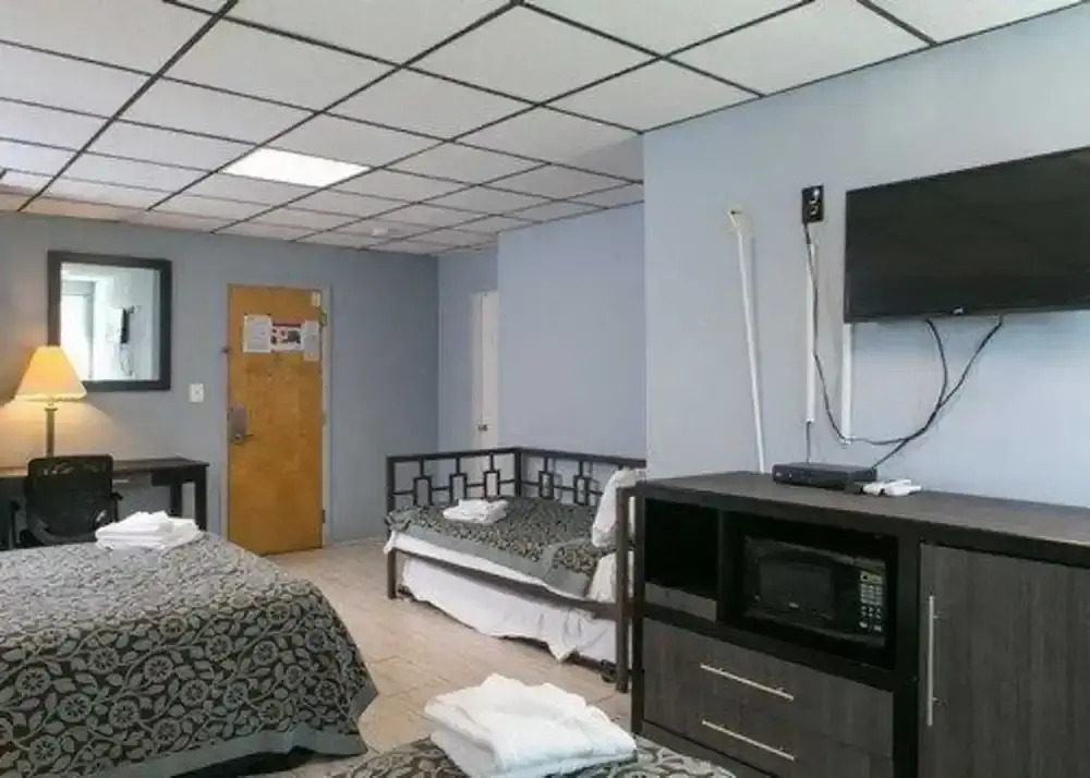 Econo Lodge Seaside Heights  Toms River East