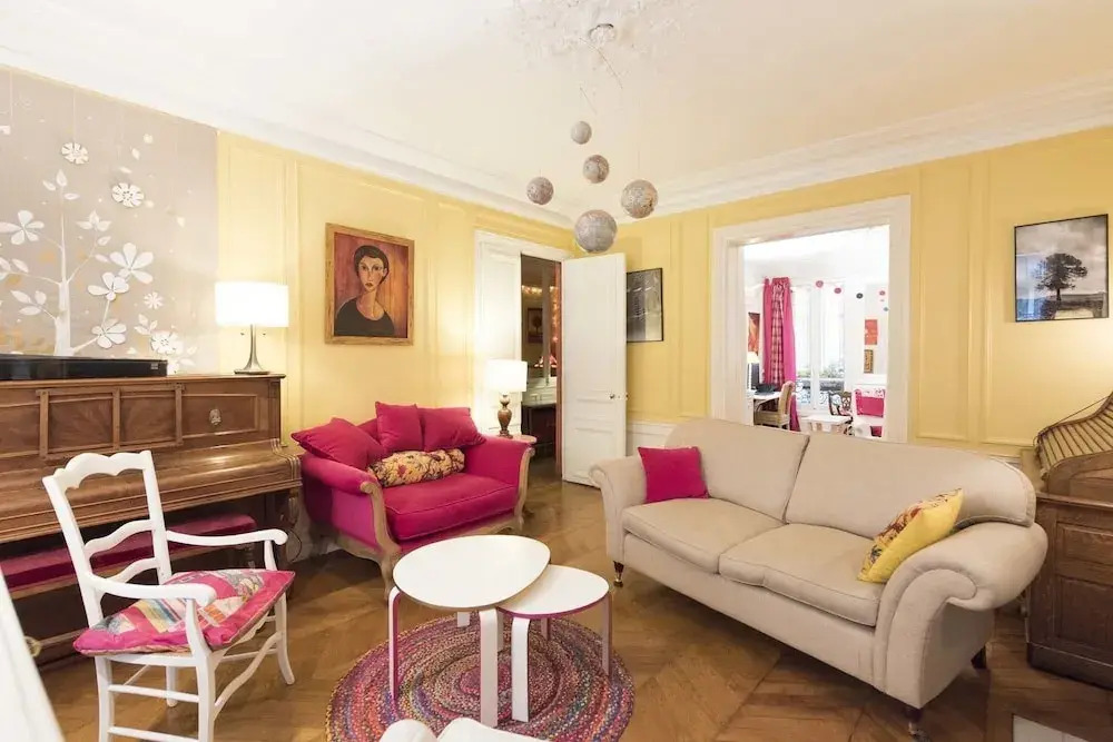 Colorful in Pigalle