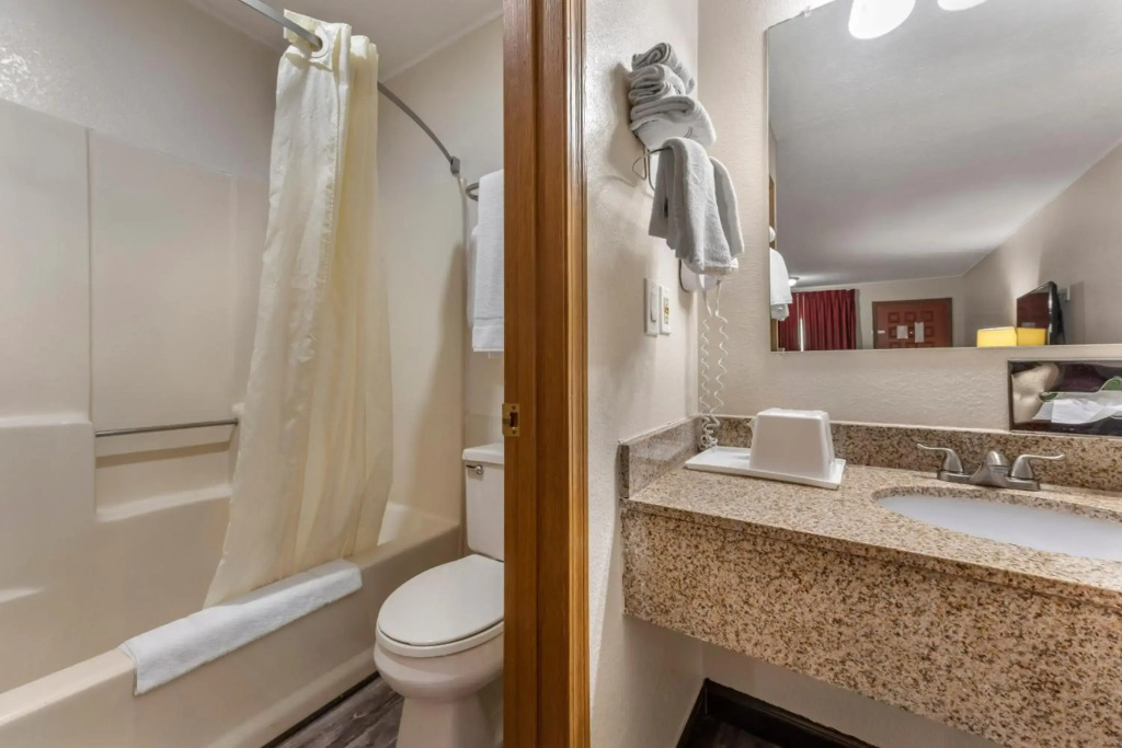 Econo Lodge Wooster
