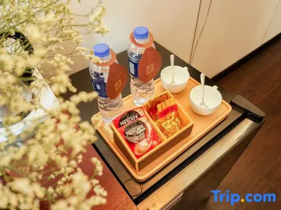 Parkview Hotel (Xinxiang Hongrun Xinyuecheng Heping Road Branch)