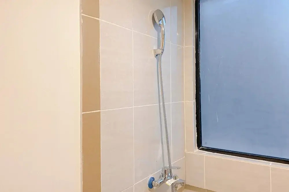 Minimalist And Tranquil 2Br Meikarta Apartment