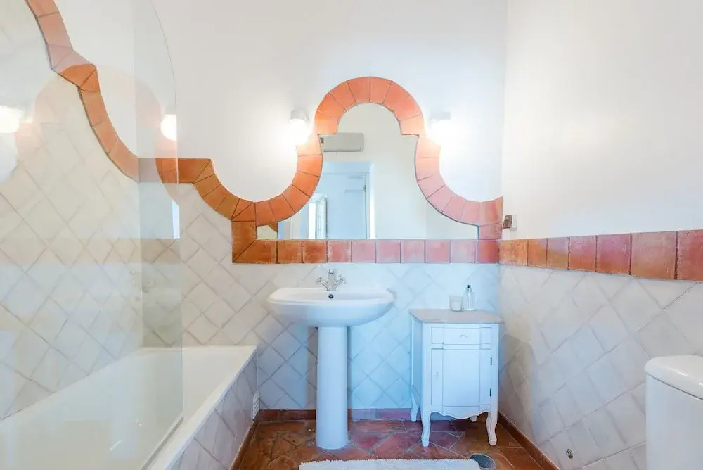 Casa Omlandia With Pool - Lagos Old Town