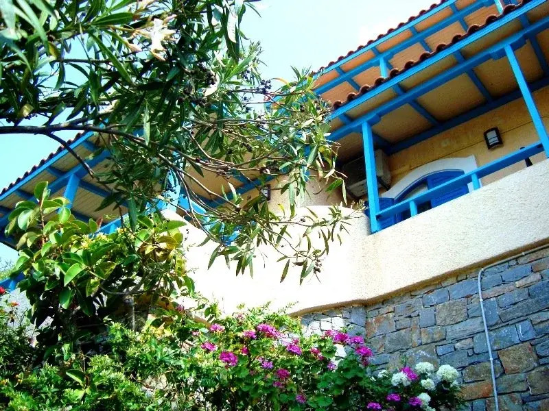 Corina Apartments , Corina 2-studios