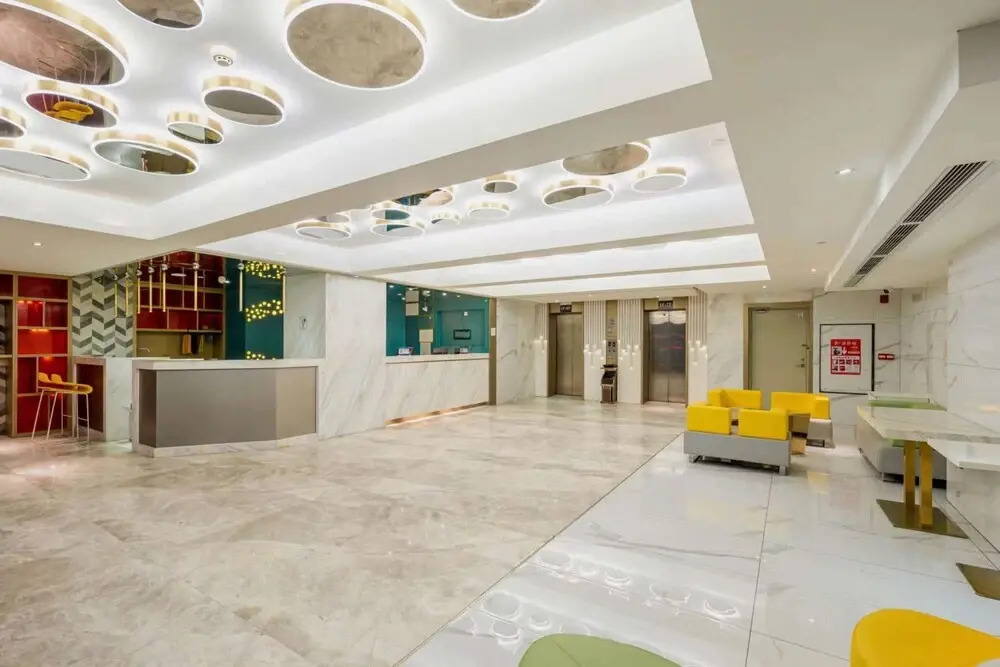 K-house Hotel