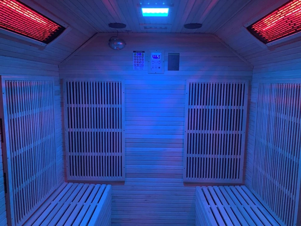 Cozy Hideaway With Hot Tub Sauna Sleeps 7