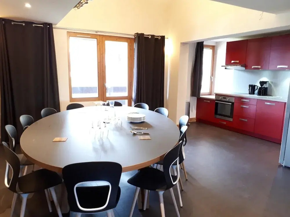 Residence LES Coches Apartment in a Family Resort at the Bottom of the Slopes Bac408