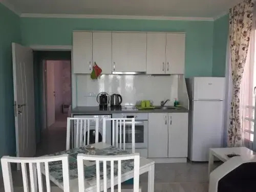 La Mer Apartments