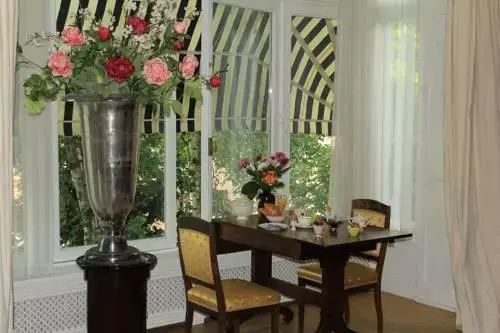 Prince Henry, Private Suites, Amsterdam Vondelpark